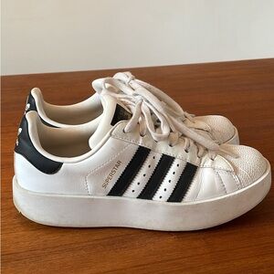 Adidas superstar platform